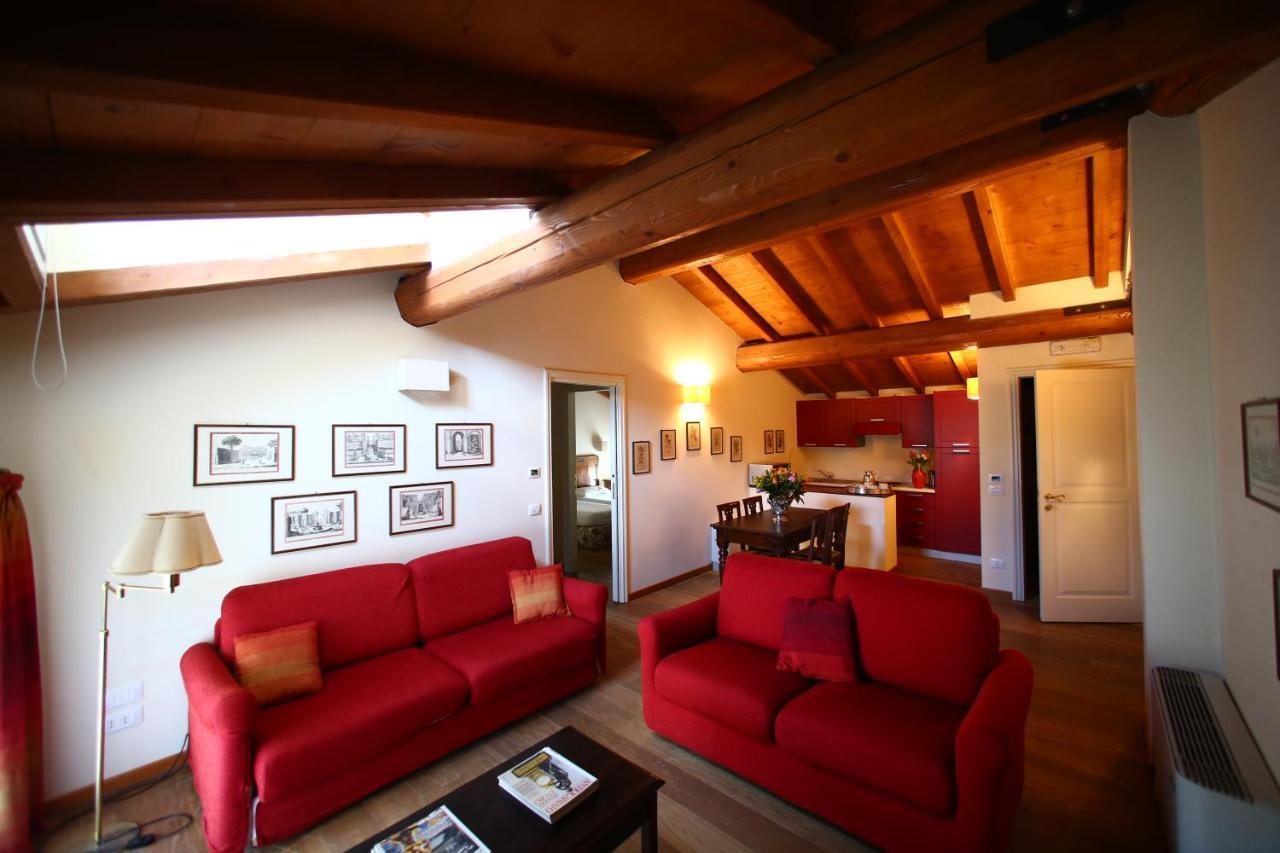 Relais Corte Paradiso Пескиера дел Гарда Екстериор снимка